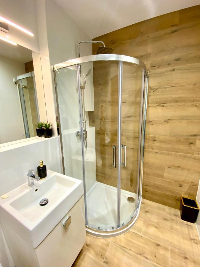 Apartamento Apartament Riviera Modern Tower Gdynia Exterior foto